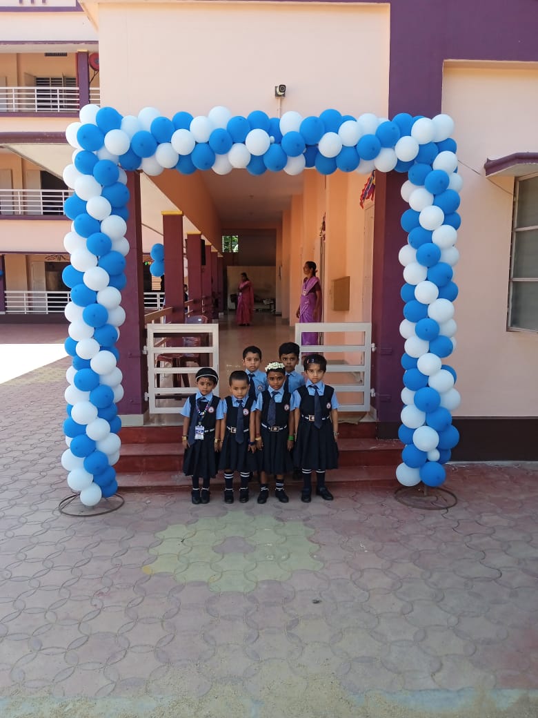 Colourful reception to the newcomers of the academic year 2023-2024