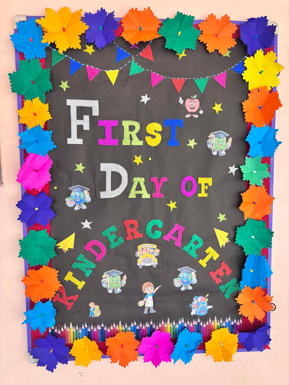 FIRST DAY OF KINDERGARTEN